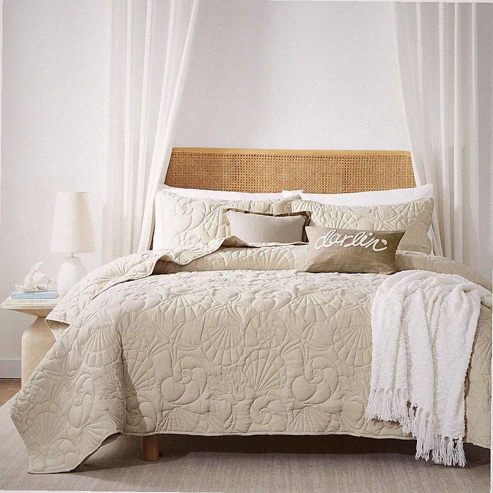 Coastal Beach Beige Twin Size Quilt Bedding Sets, Nautical Tropical Ocean Bed...