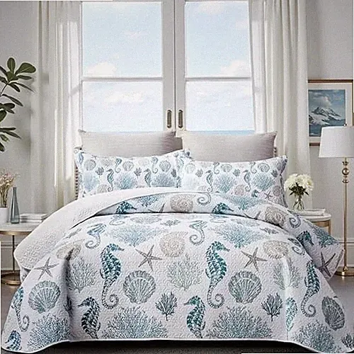 Coastal Bedding Size Coastal Quilt with 2 Shams, Nautical Beach King Seahorse