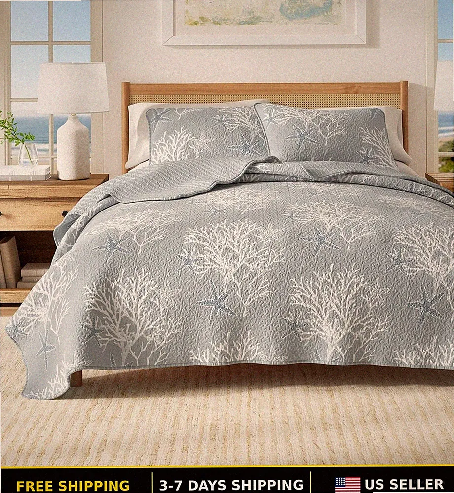 King Size Coastal 3-Piece Quilt Set with Shams, Lightweight Beach Bedding